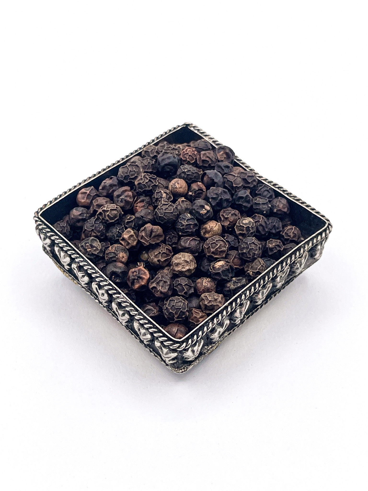 Black Tellicherry Peppercorns - TGEB